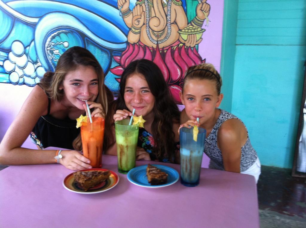 Cafe De La Suerte Villa Pavones  Luaran gambar